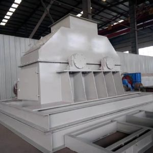 臥式粉碎機(jī)完工,準(zhǔn)備發(fā)貨